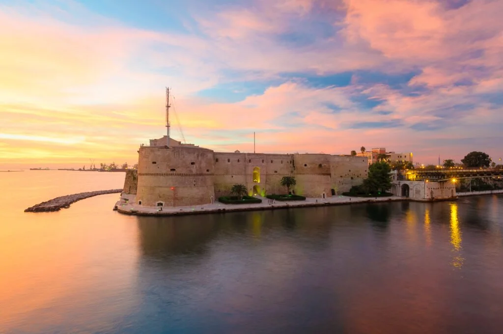 Taranto Castello Aragonese